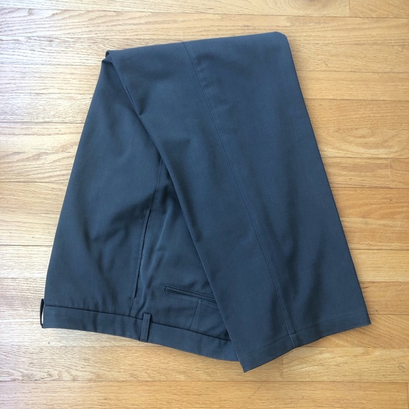 Men’s Armani Collezioni Wool Dress Pants Size 40 Excellent Condition - Picture 1 of 10